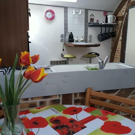 Fee Maison With Love Appartement Cuissai Екстериор снимка
