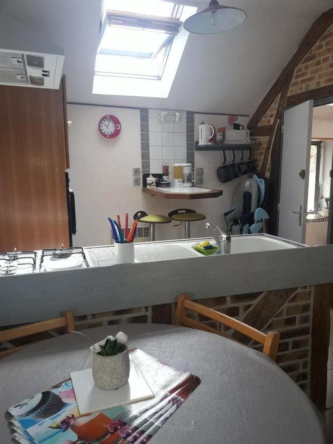 Fee Maison With Love Appartement Cuissai Екстериор снимка